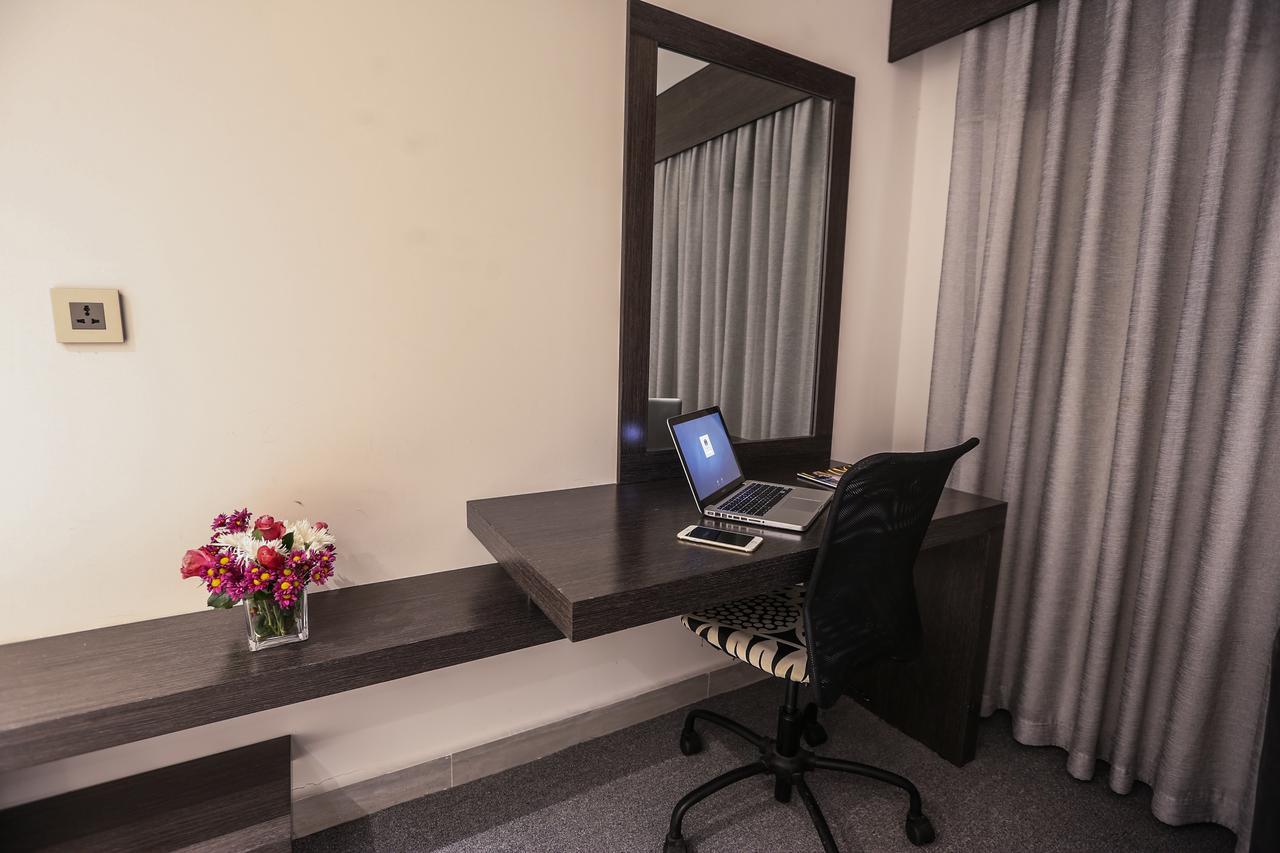 Khuttar Apartment Amman Bagian luar foto