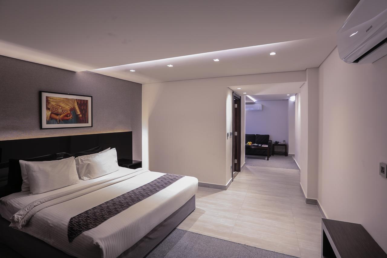 Khuttar Apartment Amman Bagian luar foto